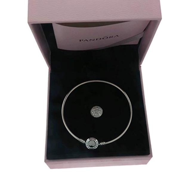 PANDORA Tree of Hearts Mothers Day Bangle Gift Set - Picture 7 of 8